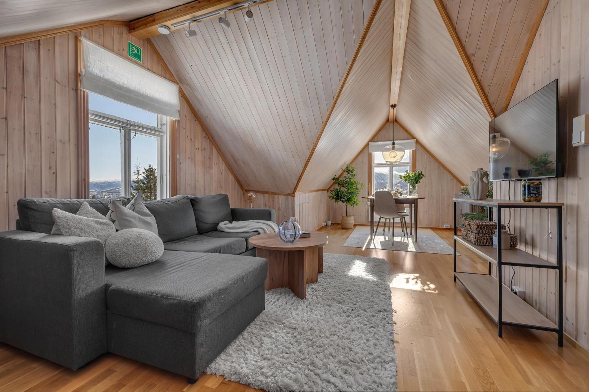 Cozy Central Loft Apartment With Amazing View Tromsø Exterior foto